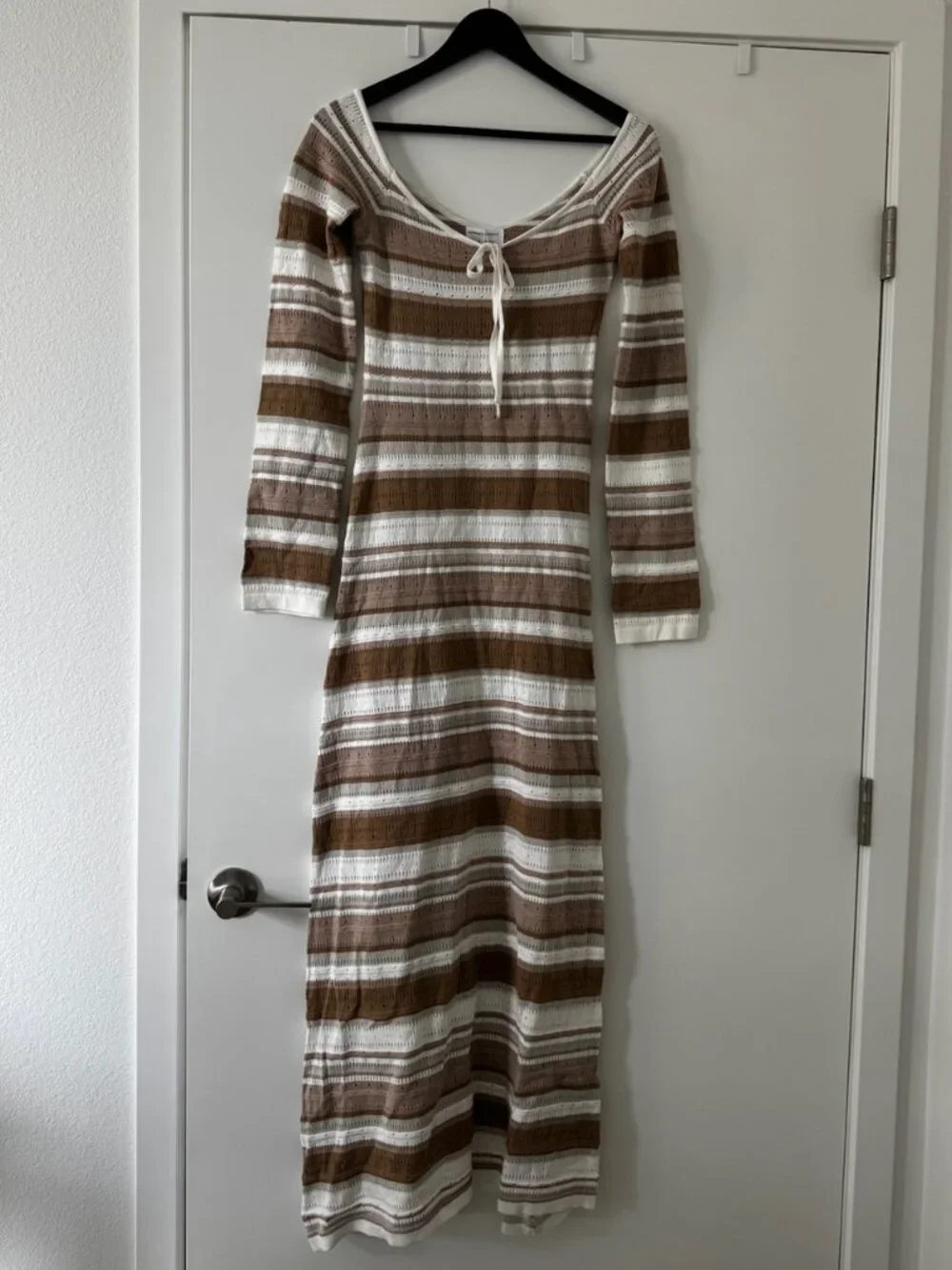 Sabo Brown and White Stripe Knit Long Sleeve Maxi Dress NWT - Small - Picture 4 of 8